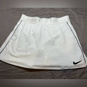 Nike Skort White Dri Fit Size xs
